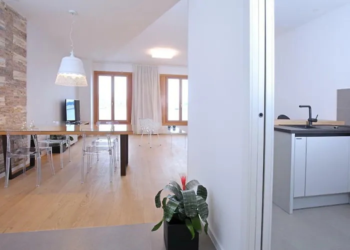 Lägenhet Luxury Kampanel *